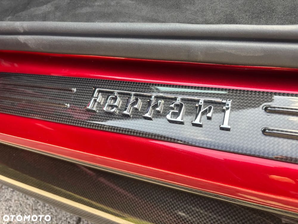 Ferrari 296 GTS - 11