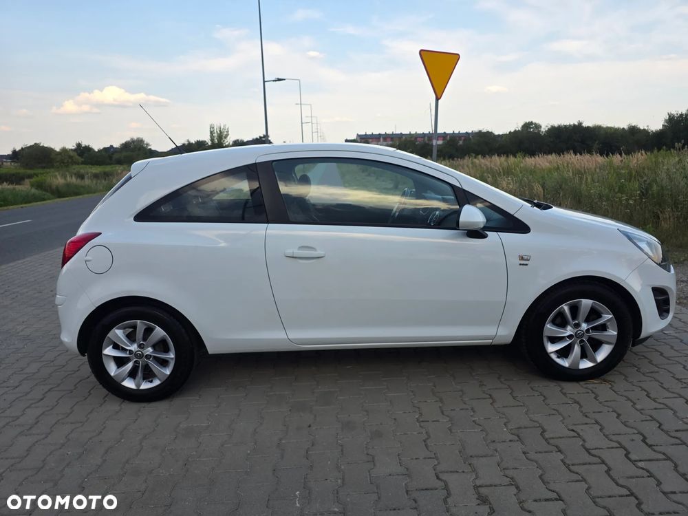 Opel Corsa - 3