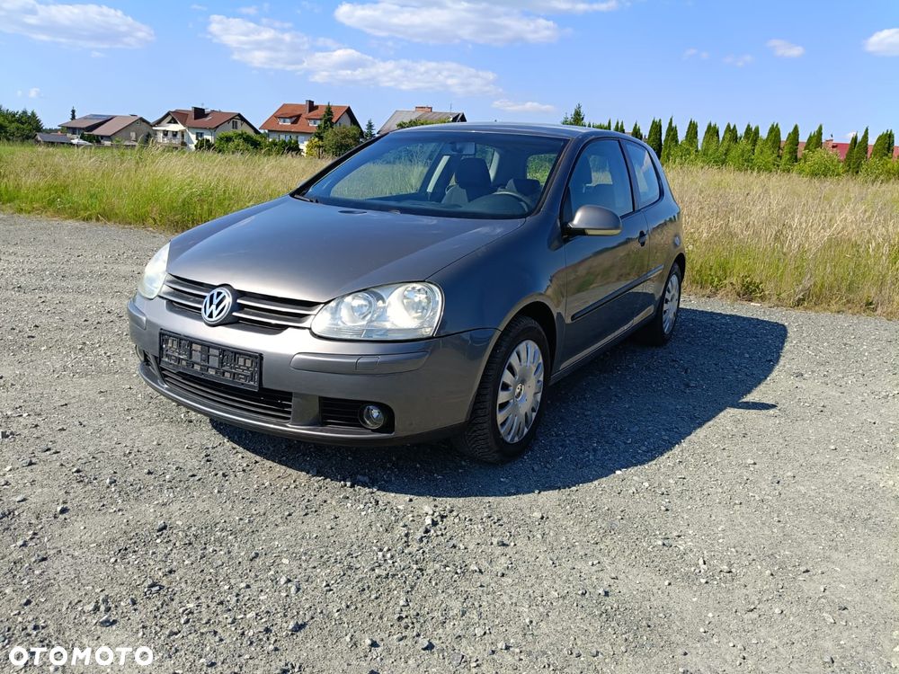 Volkswagen Golf - 6