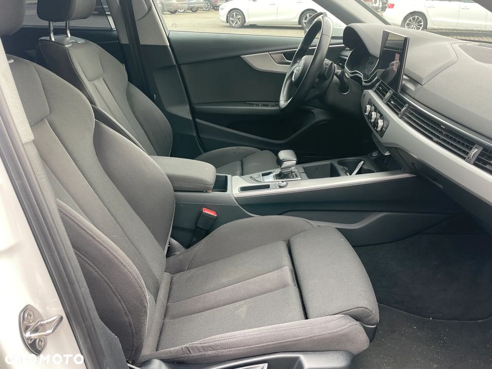 Audi A4 Avant 40 TDI Sport S tronic - 20