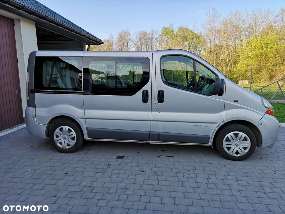 Renault Trafic - 15