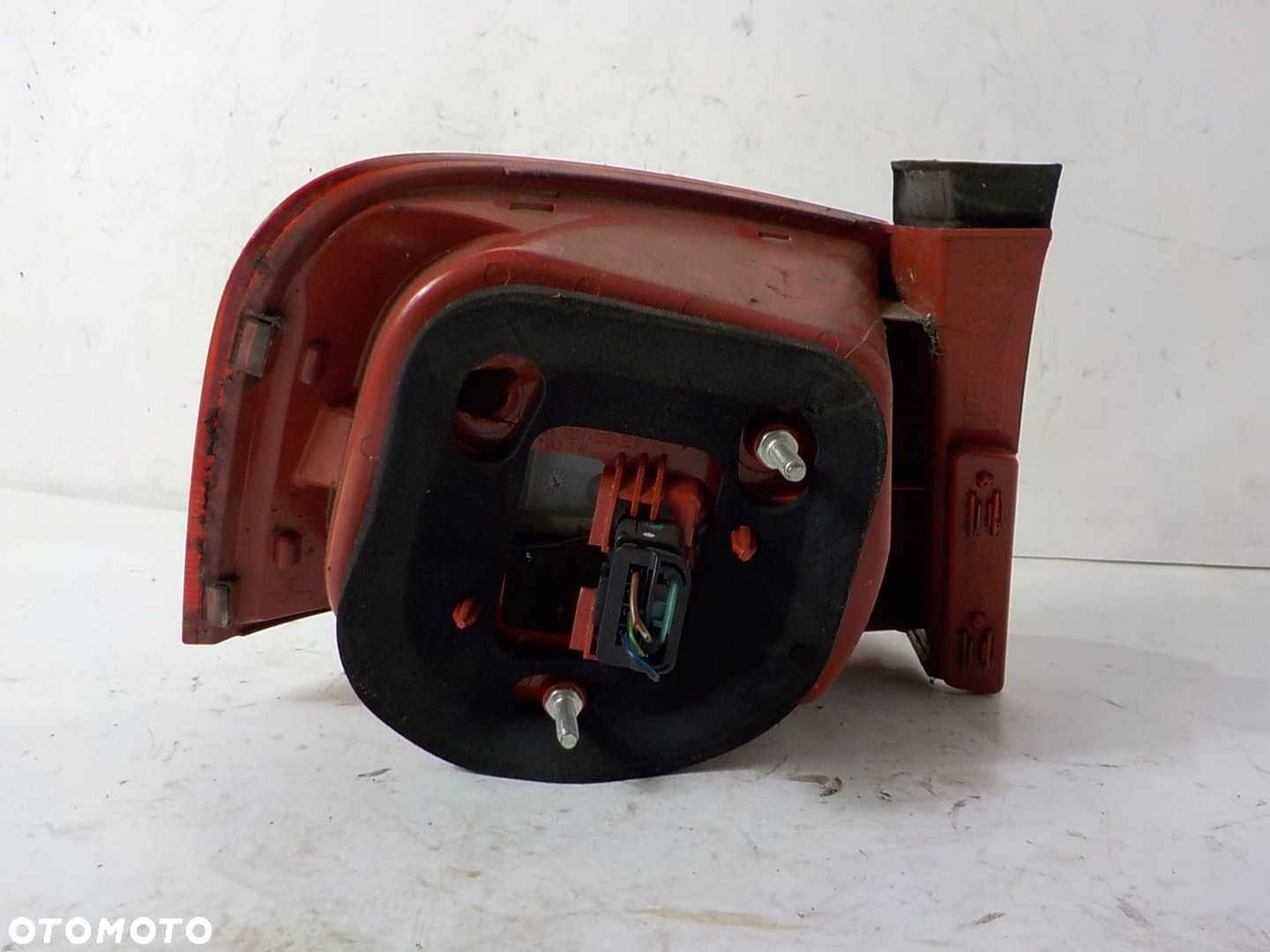 VOLKSWAGEN PASSAT B6 SEDAN LAMPA PRAWA TYŁ TYLNA - 3