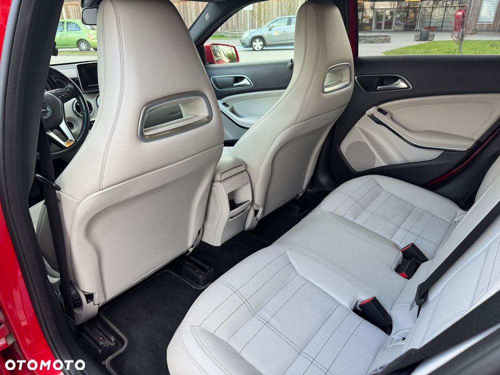 Mercedes-Benz Klasa A 180 CDI - 21