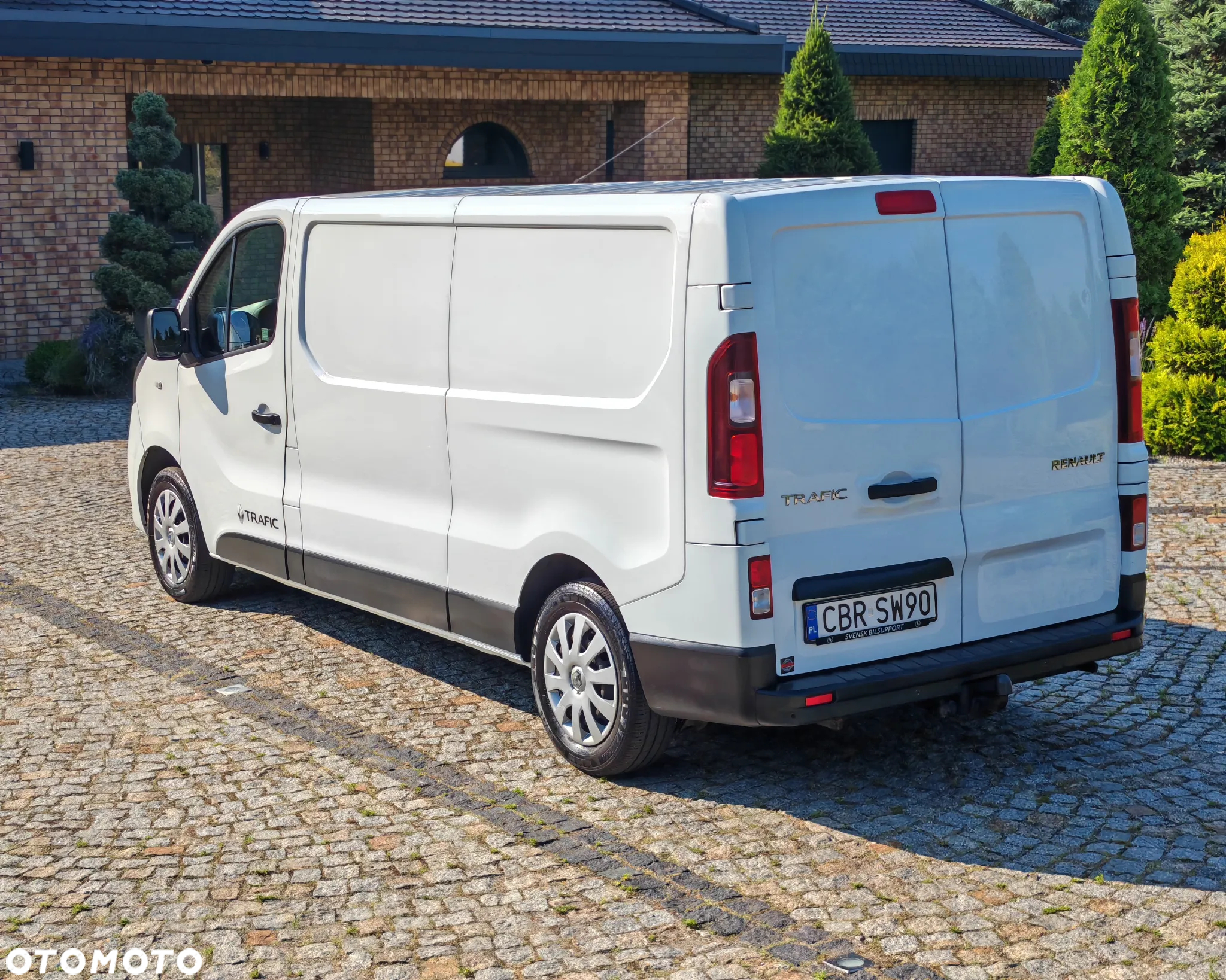 Renault TRAFIC - 8