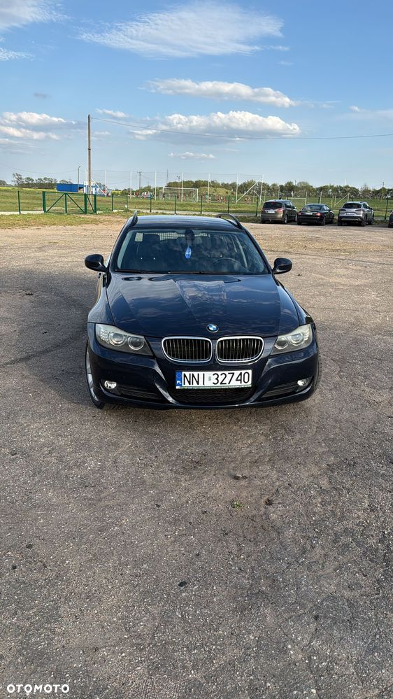 BMW Seria 3 325i xDrive - 2