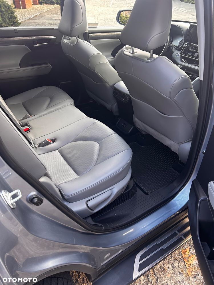 Toyota Highlander 2.5 Hybrid Executive Style - 10