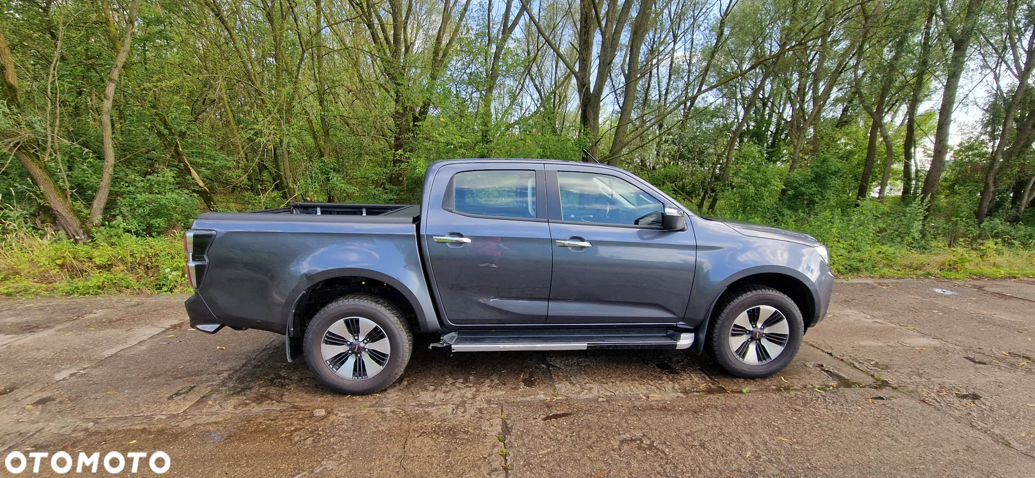 Isuzu D-Max 1.9 DC LSX - 8
