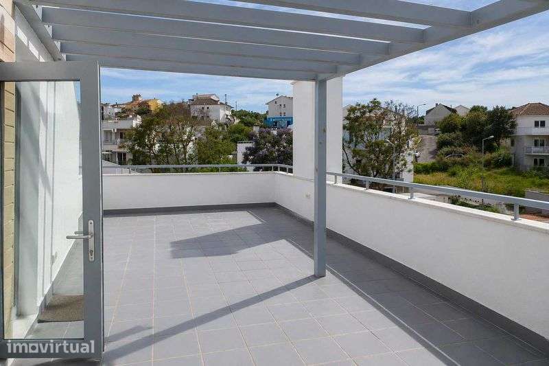 Moradia geminada à venda em Caparica e Trafaria - Grande imagem: 3/12