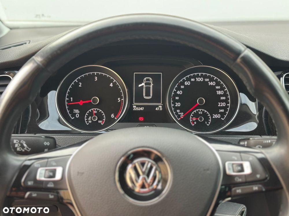 Volkswagen Golf 2.0 TDI (BlueMotion Technology) Highline - 25