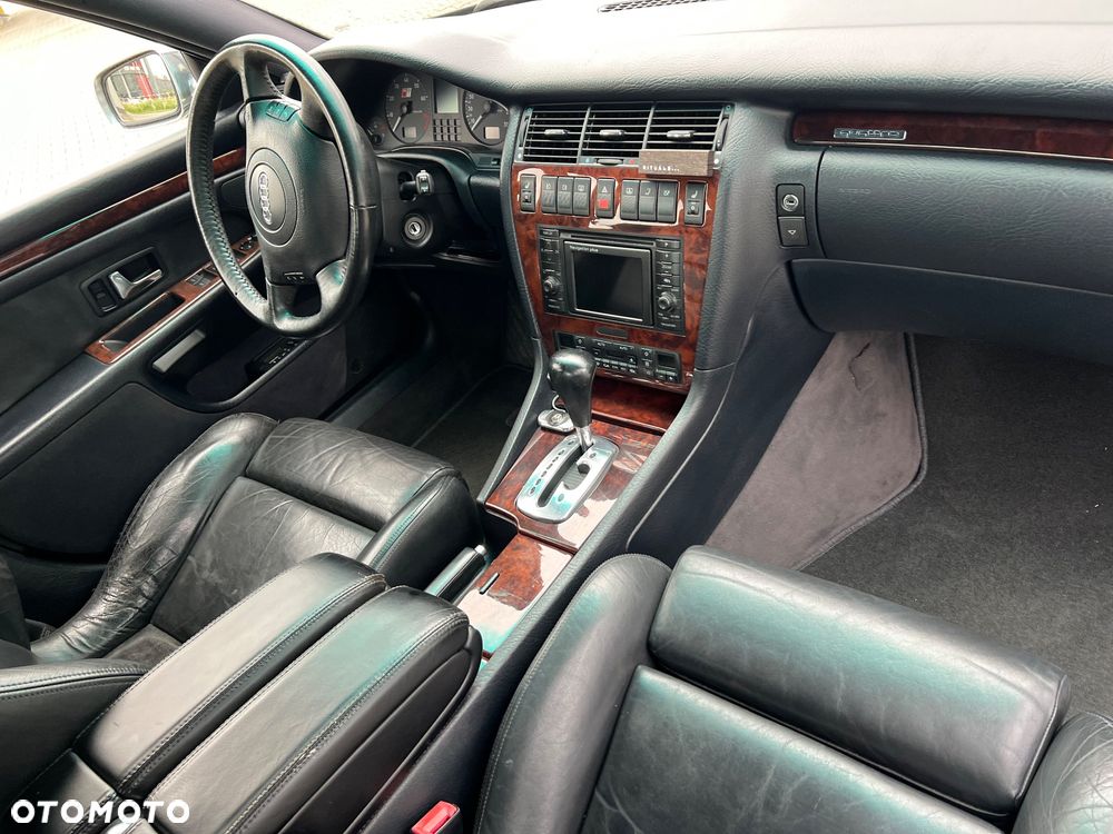 Audi S8 - 19