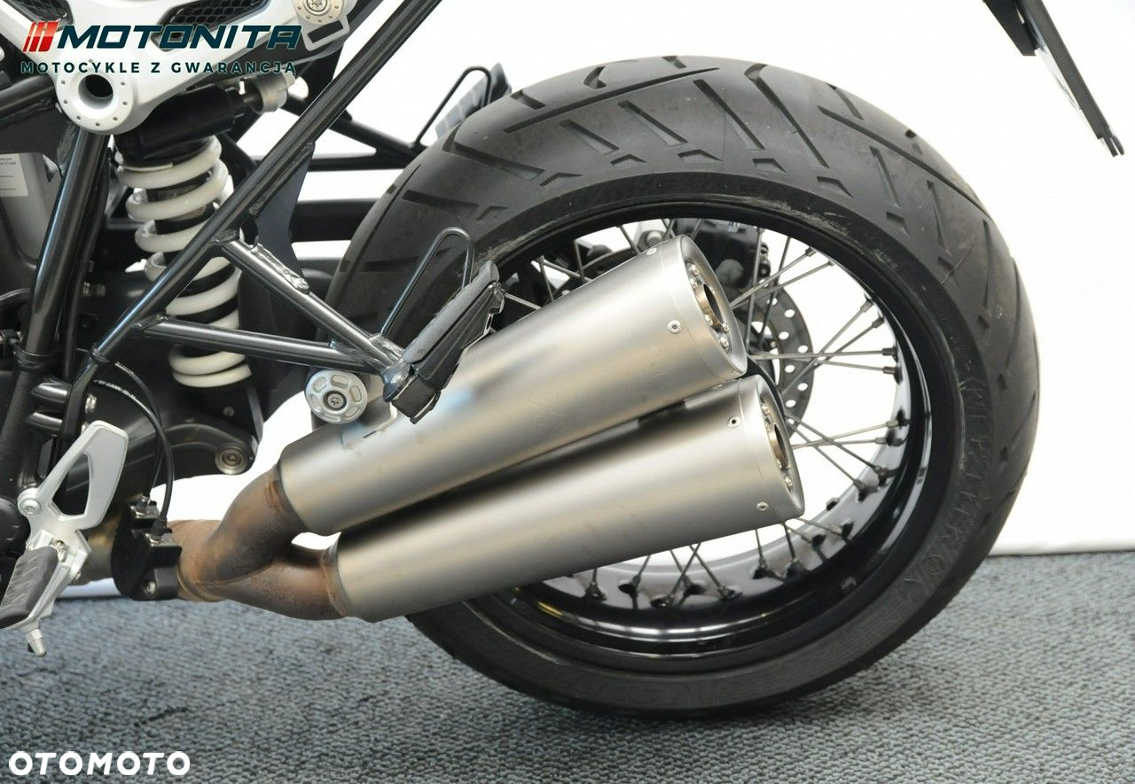 BMW R - 16