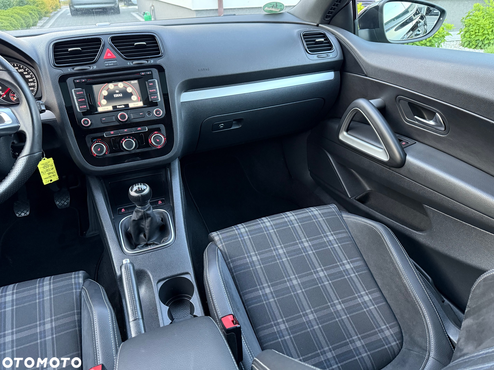 Volkswagen Scirocco 1.4 TSI BlueMotion Technology Edition - 8