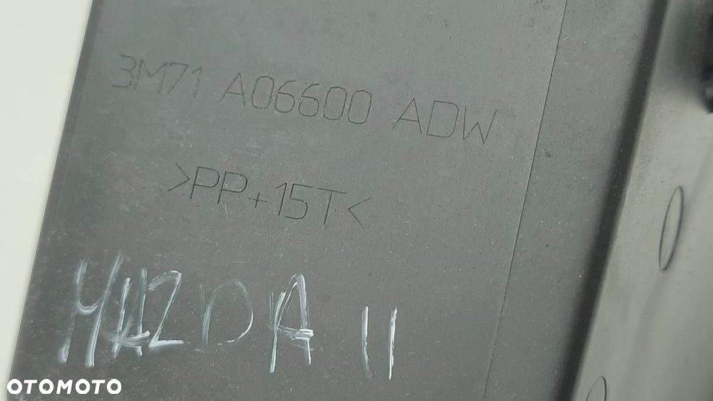 SCHOWEK MAŁY DUŻY MAZDA 2 DY EUROPA KOMPLET - 3