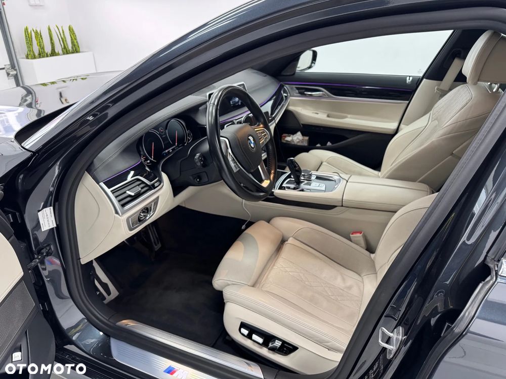BMW Seria 7 740d xDrive - 6