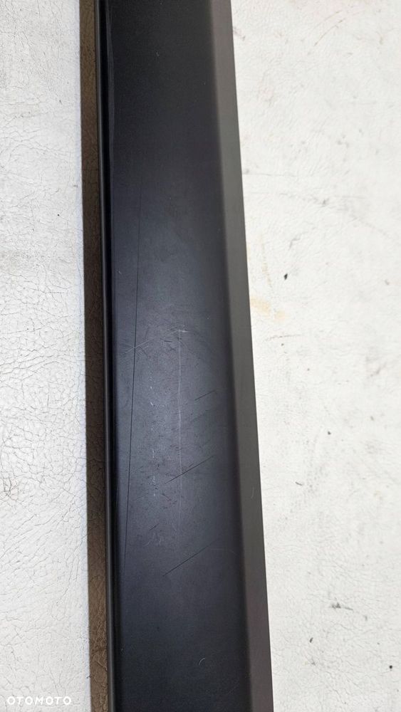 listwa drzwi prawy tył rolls royce cullinan 7448584-07 - 3