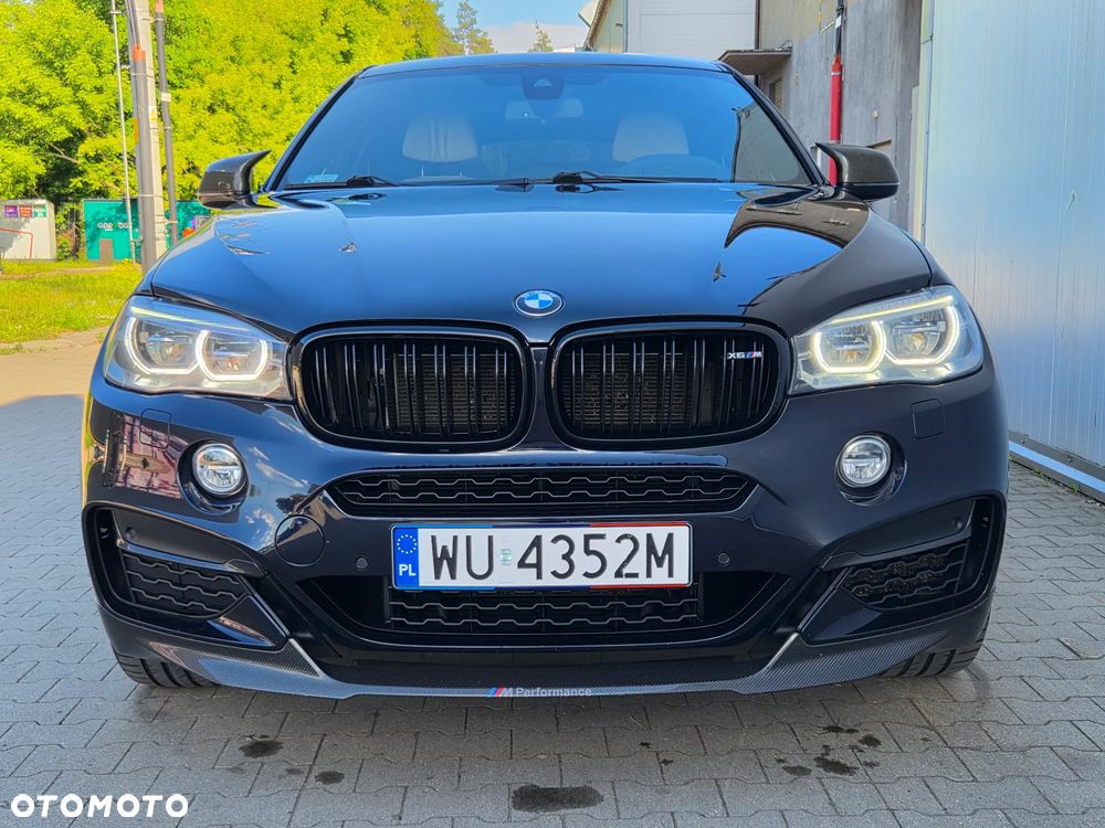 BMW X6M - 32