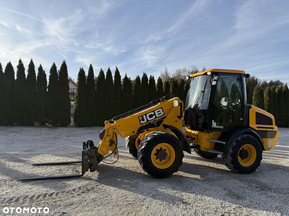 JCB TM 220 AGRI TELESKOP / 2016 ROK / TELESKOP / MAŁE GABARYTY / PIĘKNA / ZADBANA / SPROWADZONA Z NIEMIEC / PIĘKNIE UTRZYMANA / ORYGINAŁ / 180 300 310 320 330 Schaffer - 1