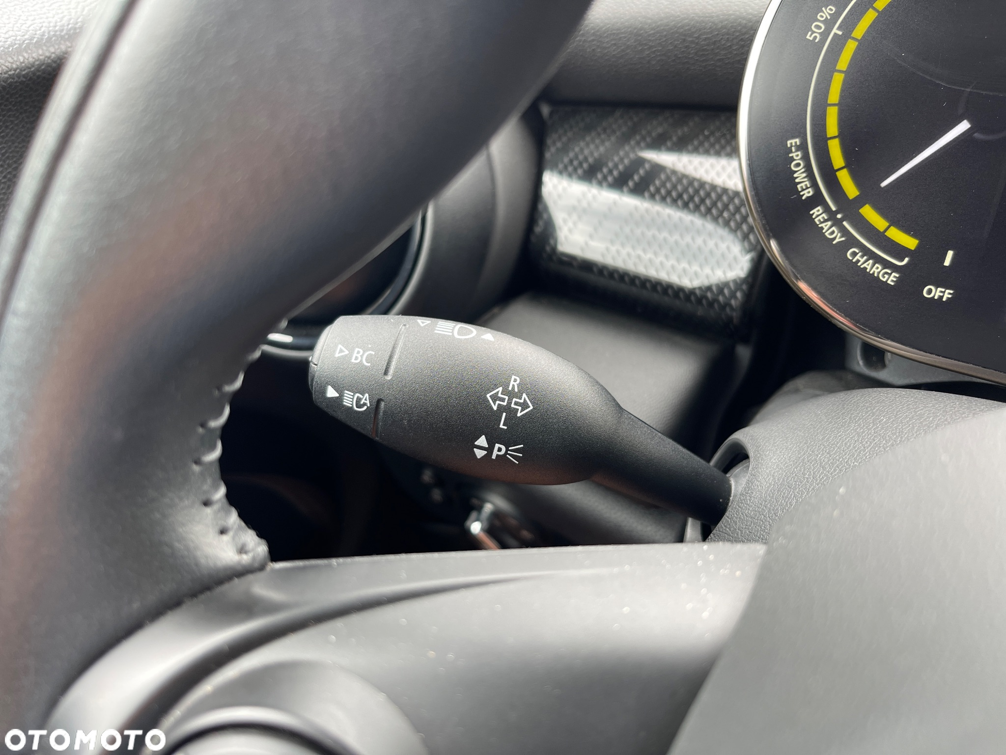 MINI Cooper SE Electric Trim - 30