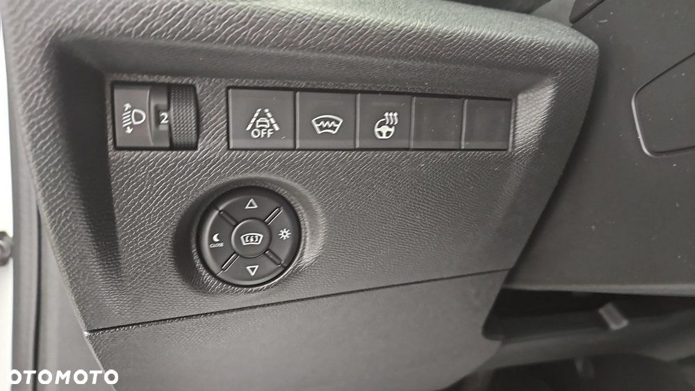 Citroën C4 1.2 PureTech Business Edition S&S EAT8 - 17