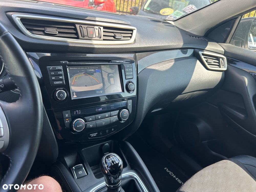 Nissan Qashqai 1.6 dCi Tekna S&S - 23