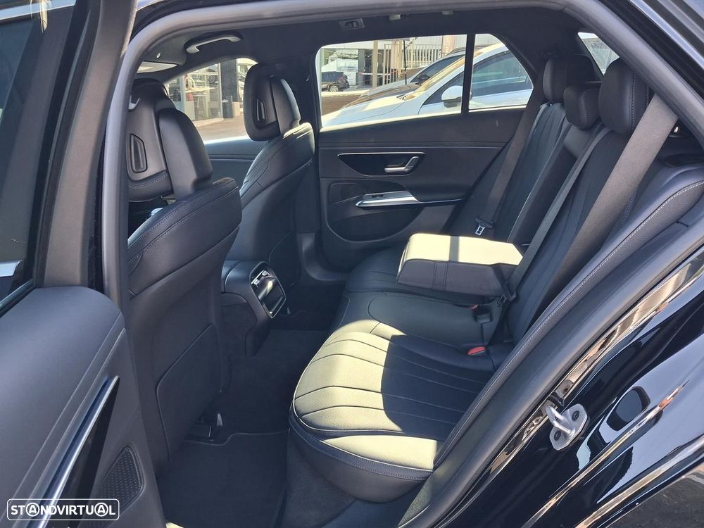 Mercedes-Benz E 220 d Avantgarde - 12
