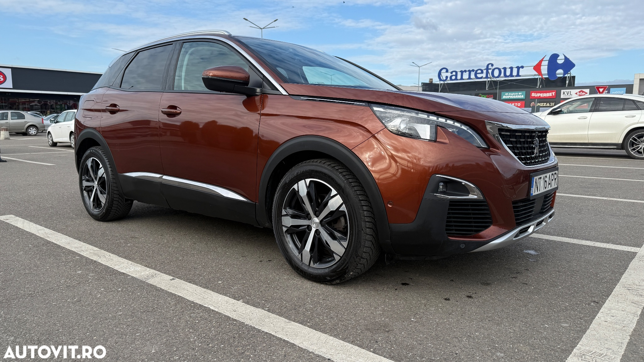 Peugeot 3008 1.6 BlueHDI S&S EAT6 GT-Line - 3