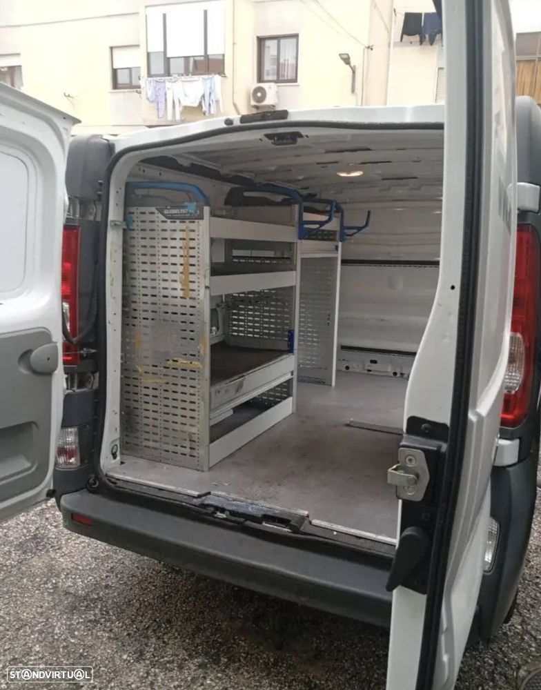 Renault Trafic 2.0 dCi L1H1 1.0T115 - 4