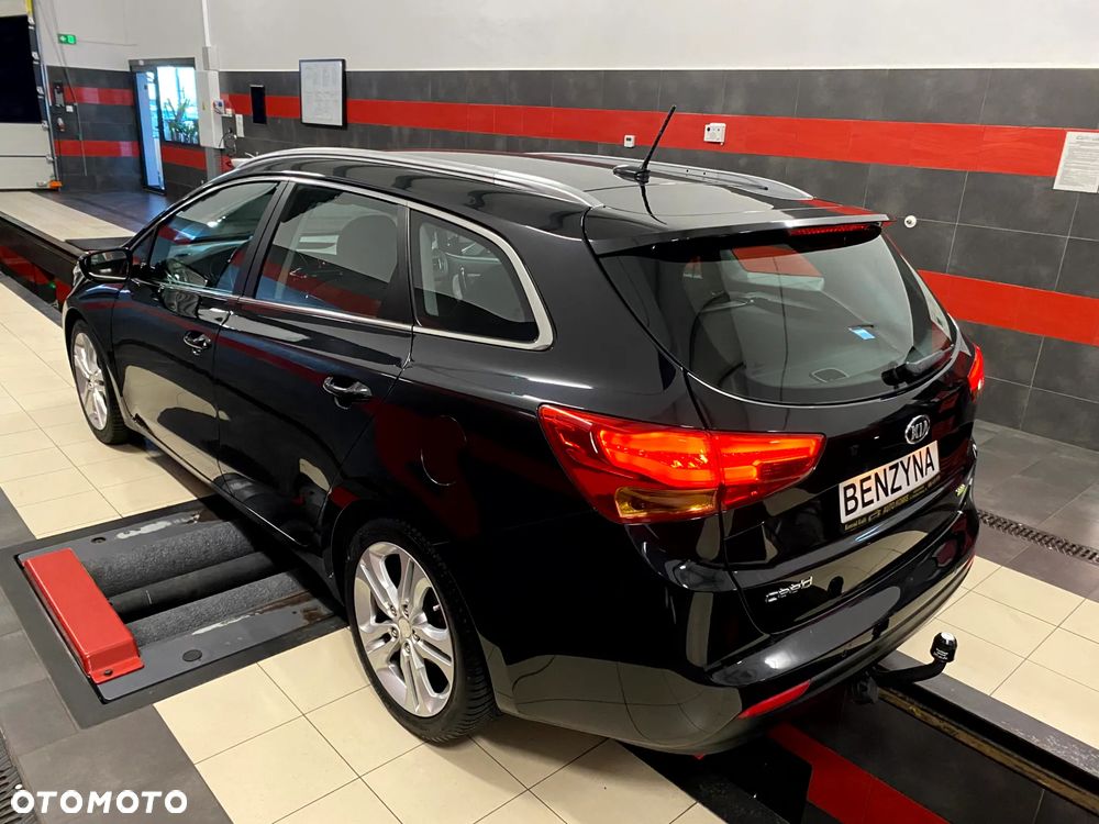 Kia Ceed 1.6 GDI XL - 9