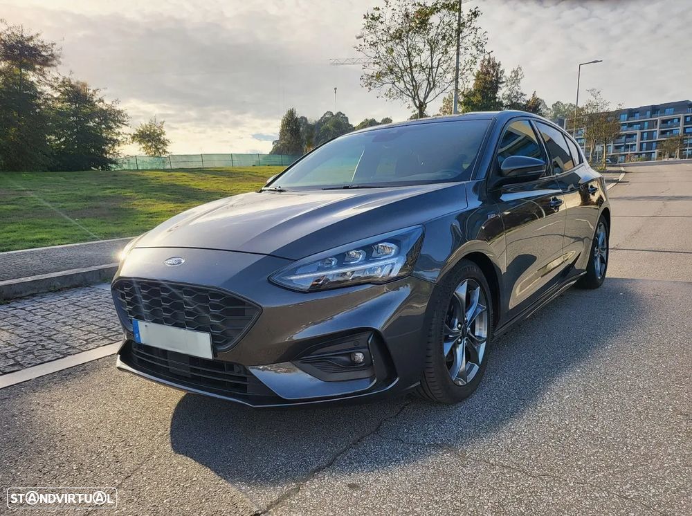 Ford Focus 1.5 TDCi EcoBlue ST-Line - 2