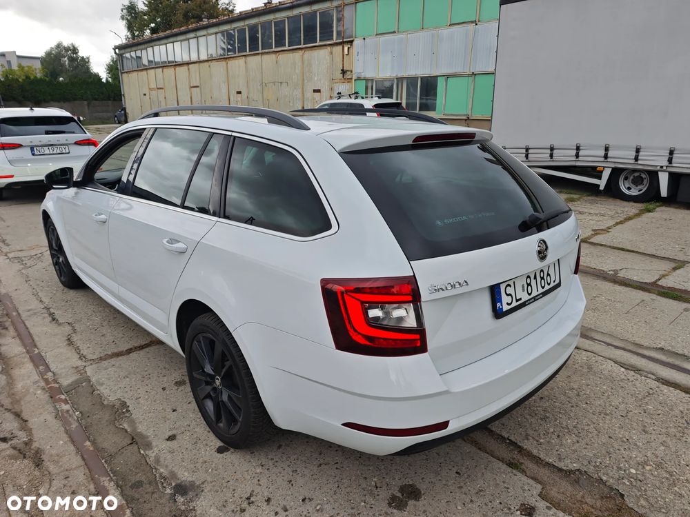Skoda Octavia 2.0 TDI Elegance DSG - 31