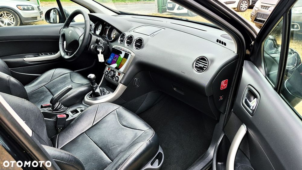 Peugeot 308 1.6 Premium Plus - 34