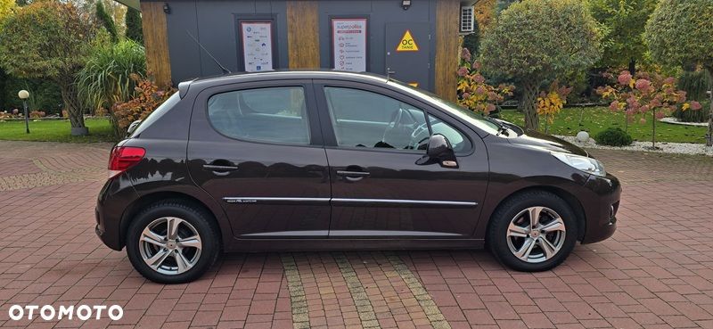 Peugeot 207 1.4 Business Line - 14