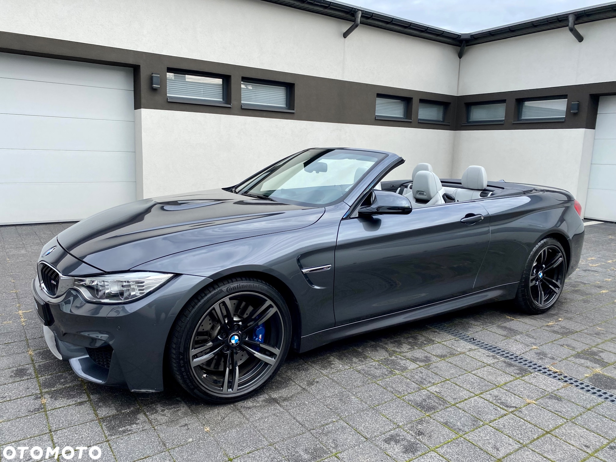 BMW M4 Cabrio DKG - 4