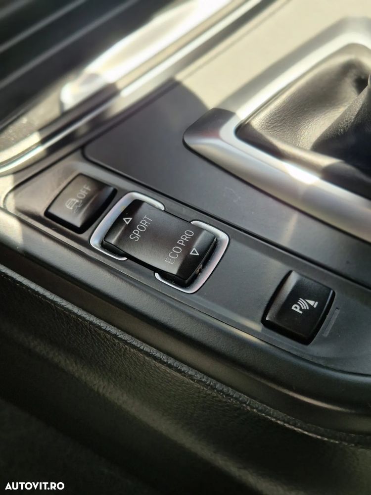 BMW Seria 3 320d xDrive Aut. Sport Line - 18