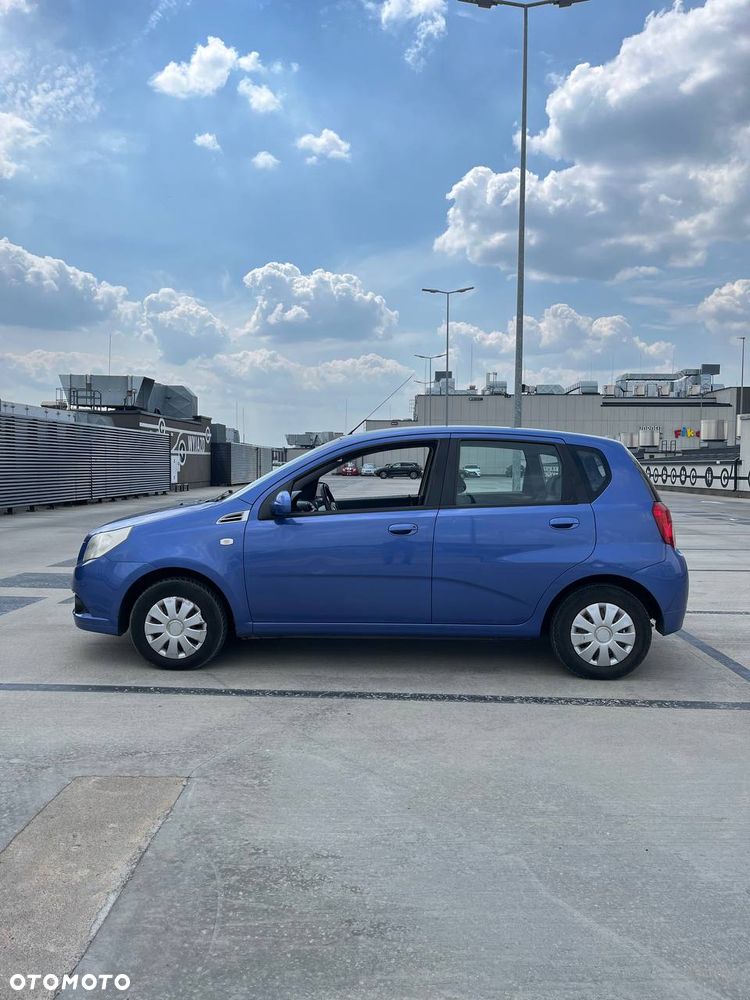 Chevrolet Aveo 1.2 16V LS - 8