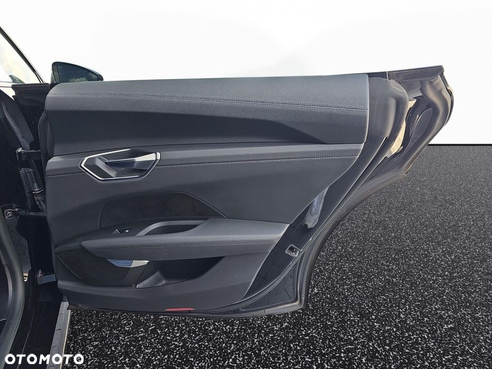 Audi e-tron GT 60 93kWh Quattro - 29