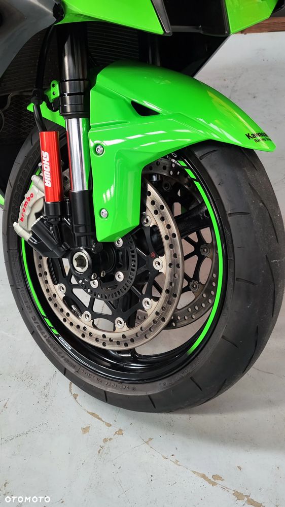 Kawasaki ZX - 26