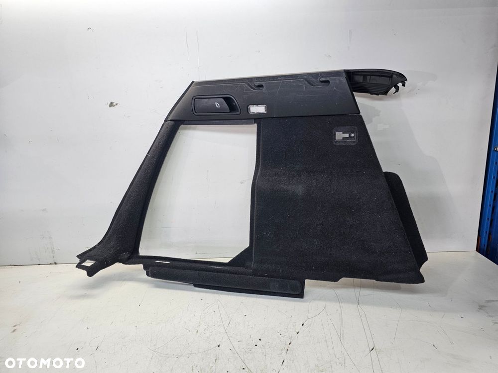 BOCZEK TAPICERKA BAGAŻNIKA LEWY TYŁ AUDI Q5 8R 8R0863879G - 1