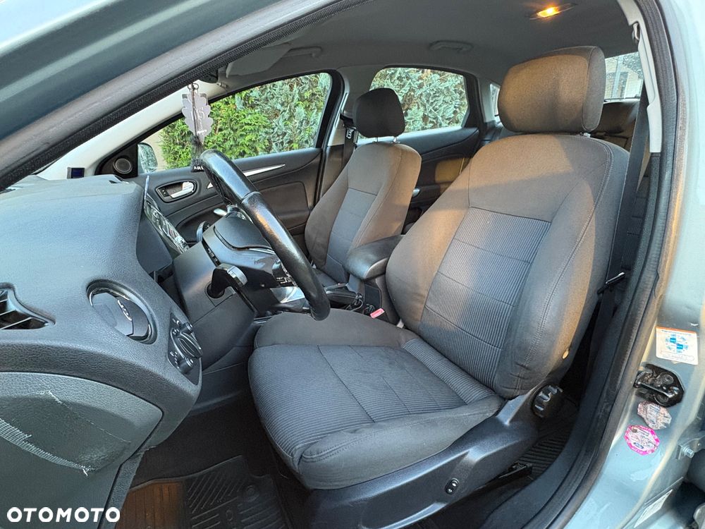 Ford Mondeo 1.6 Titanium - 15