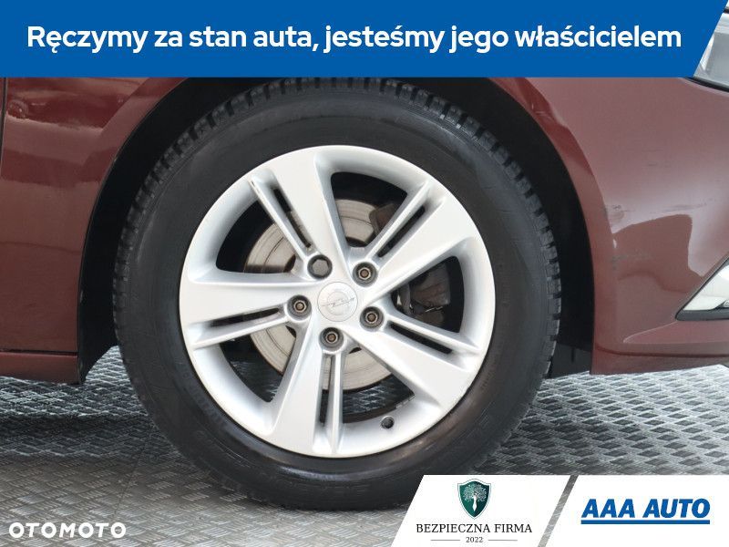 Opel Insignia - 17