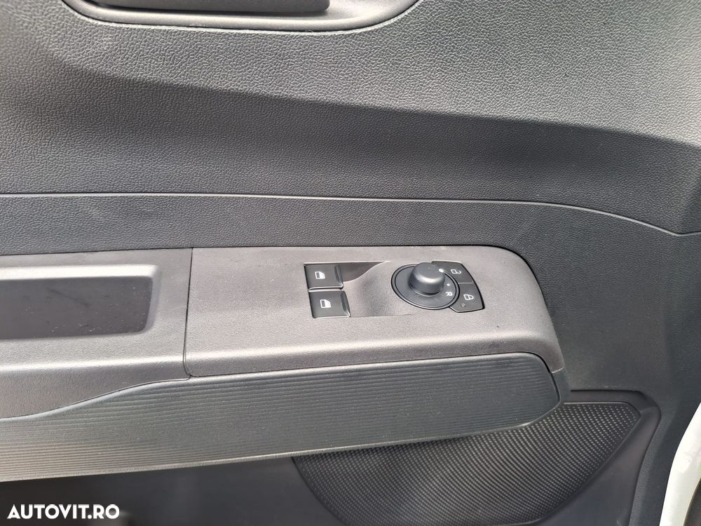 Ford TRANSIT COURIER - 10