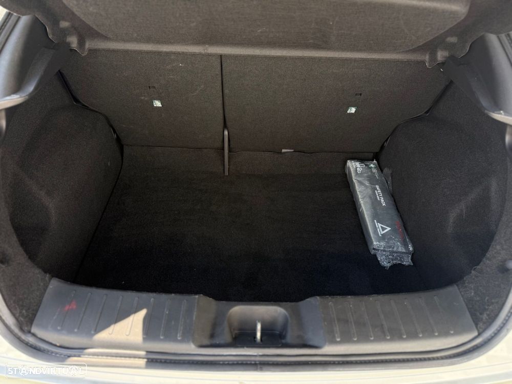 Nissan Juke 1.0 DIG-T N-Connecta NAV. DCT - 10