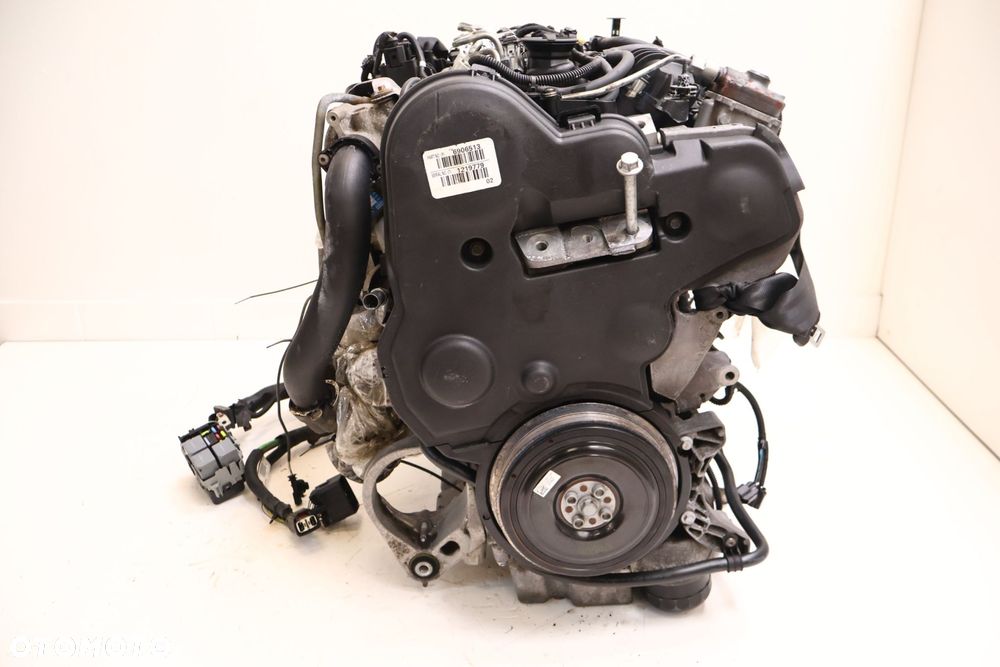 VOLVO V70 2.0 D4 SILNIK D4204T5 - 4