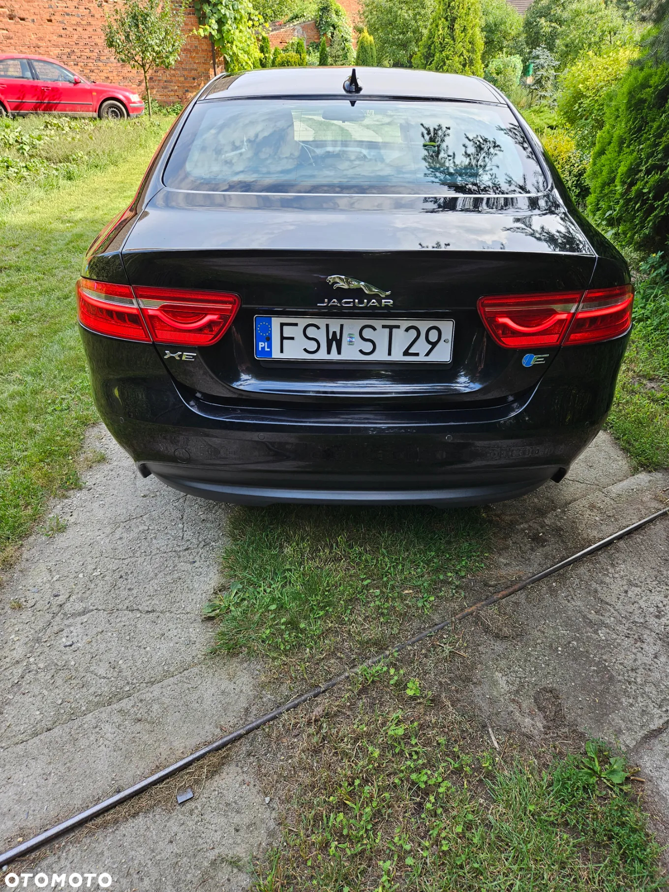 Jaguar XE 2.0 D Prestige - 5