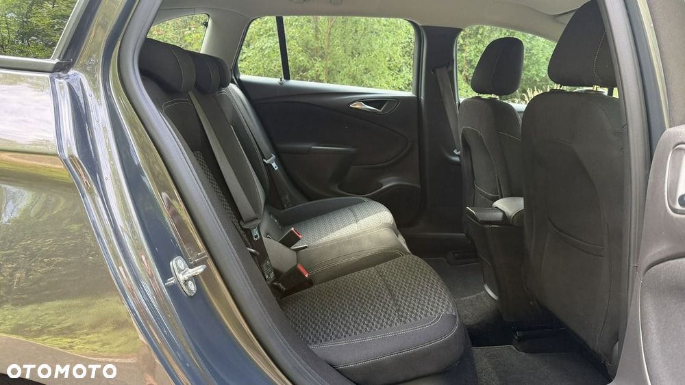 Opel Astra - 13
