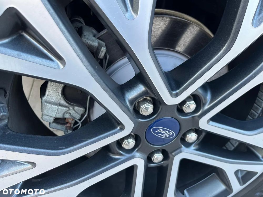 Ford Kuga 1.5 EcoBoost 4x4 Titanium - 25