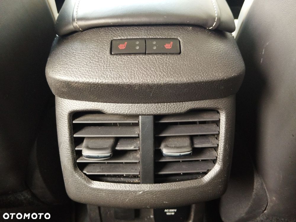 Ford Mondeo Vignale 2.0 TDCi 4WD PowerShift - 34