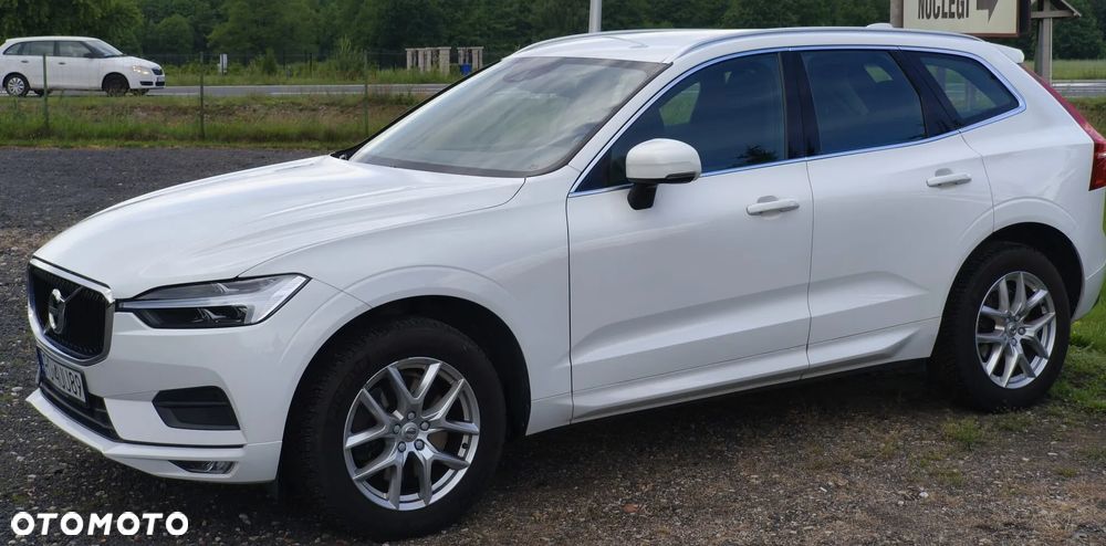 Volvo XC 60 B4 B Momentum Pro - 21