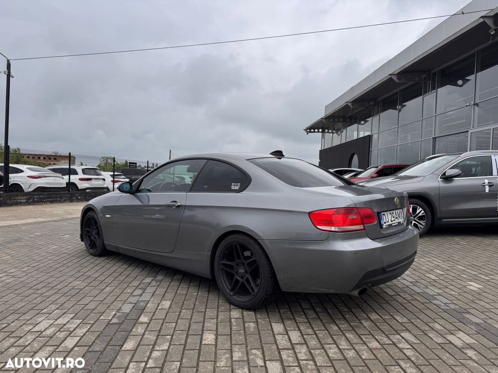 BMW Seria 3 320d Aut. - 2