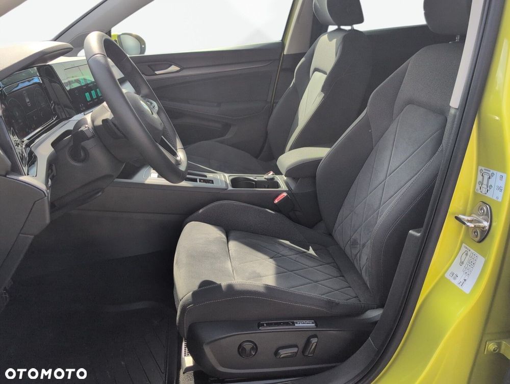 Volkswagen Golf 1.5 eTSI EVO Style DSG - 16